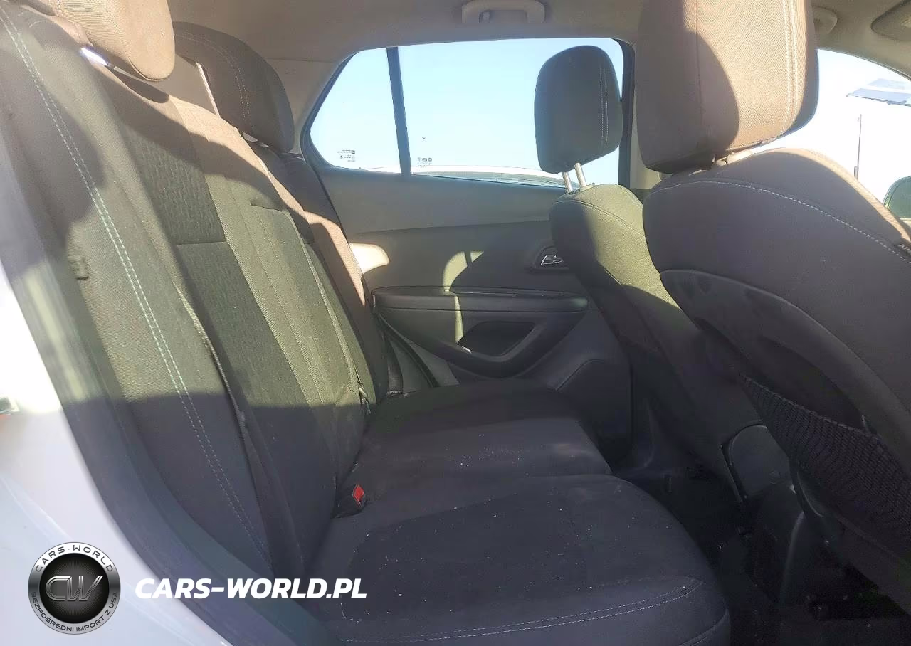 2015 Chevrolet Trax Ls VIN:KL7CJKSB4FB062774 - 10