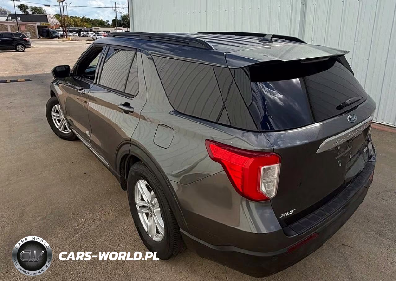 2020 Ford Explorer Xlt VIN:1FMSK7DH3LGB82165 - 3
