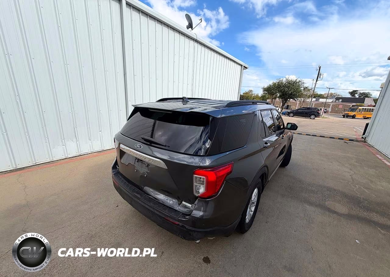 2020 Ford Explorer Xlt VIN:1FMSK7DH3LGB82165 - 4