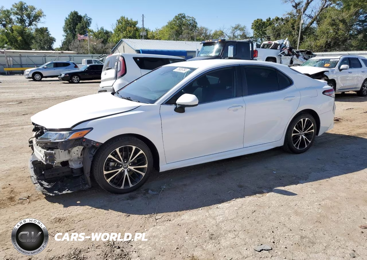 2019 Toyota Camry L – zdjęcie 1 z 12