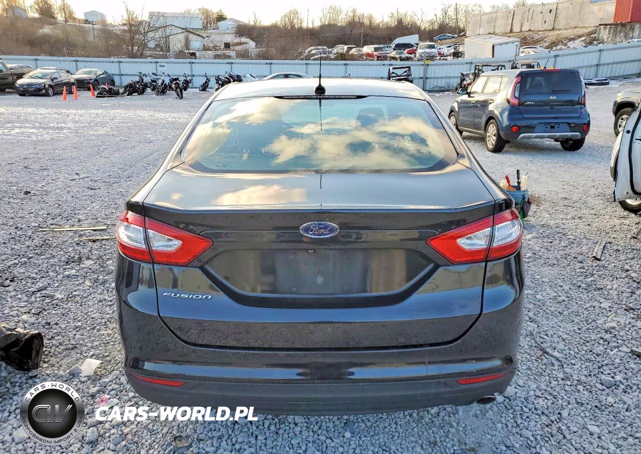 2015 Ford Fusion S VIN:3FA6P0G70FR243234 - 6