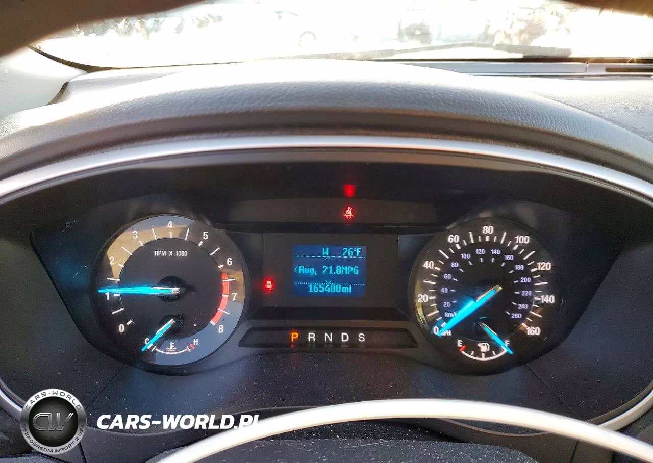 2015 Ford Fusion S VIN:3FA6P0G70FR243234 - 9