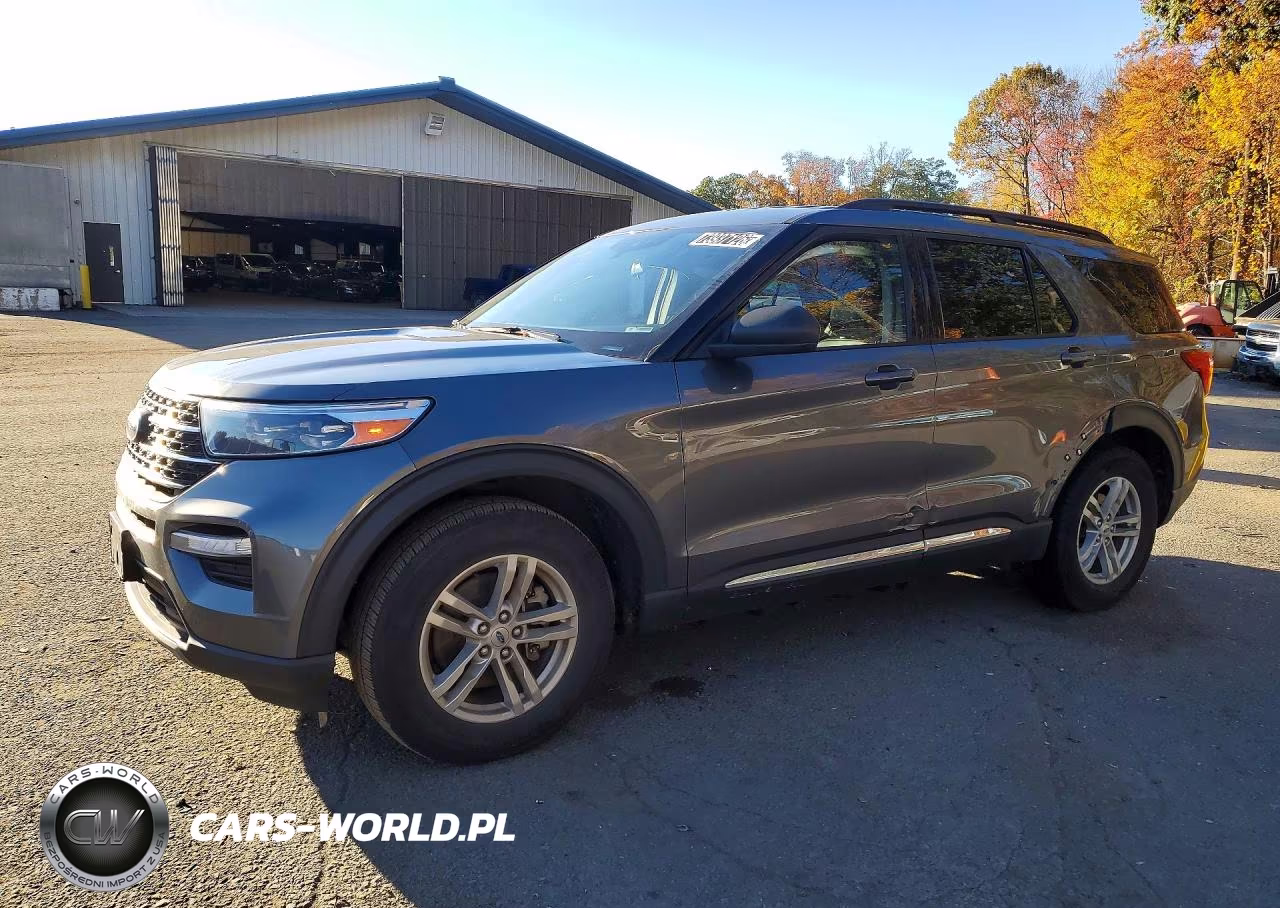 2023 Ford Explorer Xlt VIN:1FMSK7DH3PGA57897 - 1