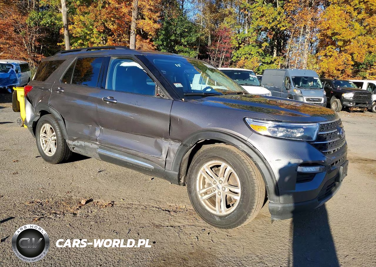2023 Ford Explorer Xlt VIN:1FMSK7DH3PGA57897 - 4