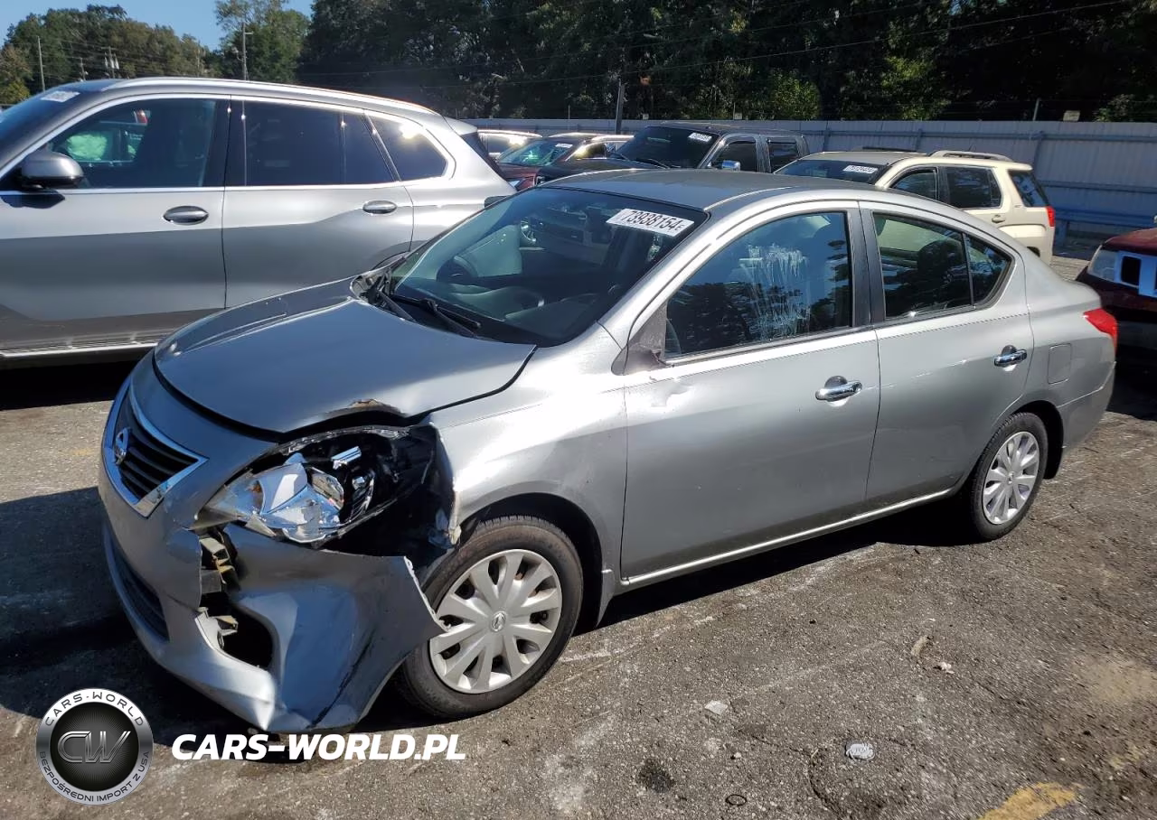 2012 Nissan Versa S