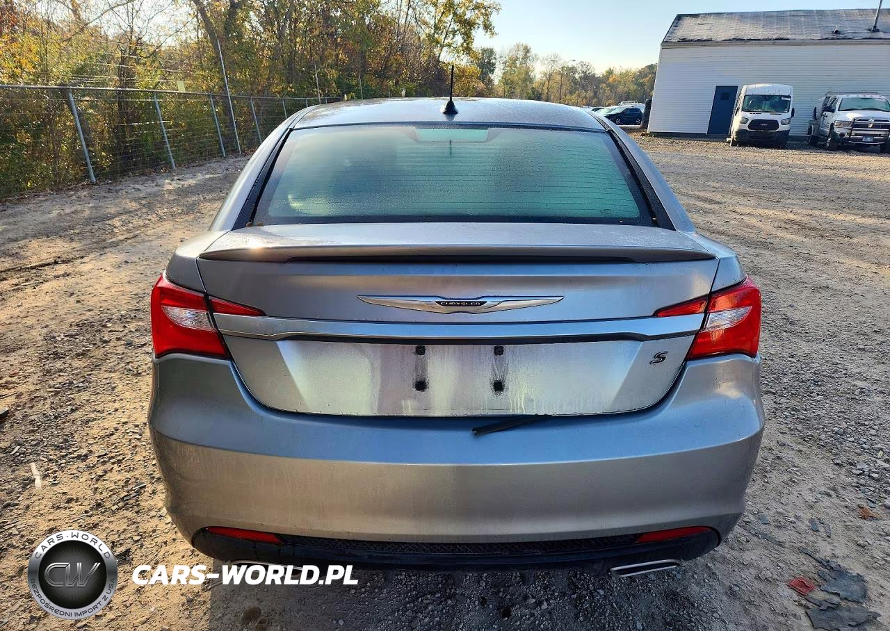 2014 Chrysler 200 Limited VIN:1C3CCBCG2EN172831 - 6