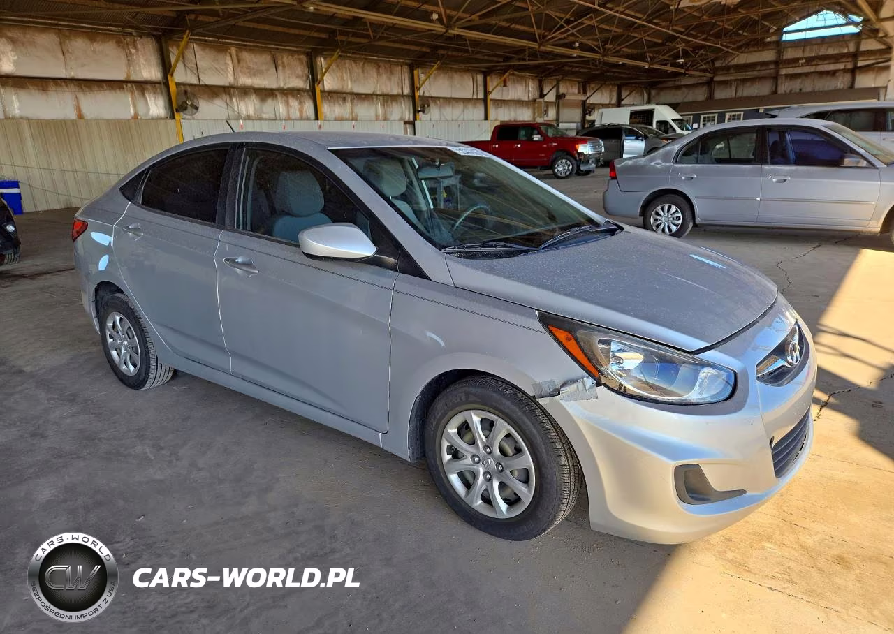 2014 Hyundai Accent Gls VIN:KMHCT4AE1EU742585 - 4