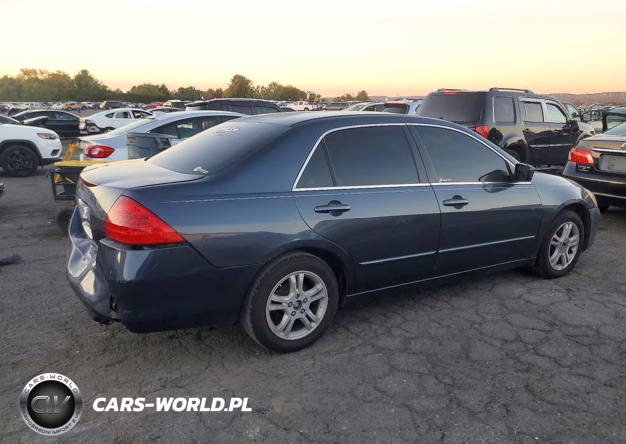 2007 Honda Accord Ex VIN:1HGCM55747A133709 - 3