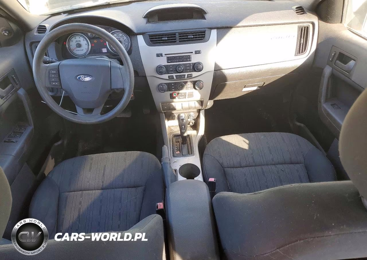 2010 Ford Focus Se VIN:1FAHP3FN8AW105053 - 8
