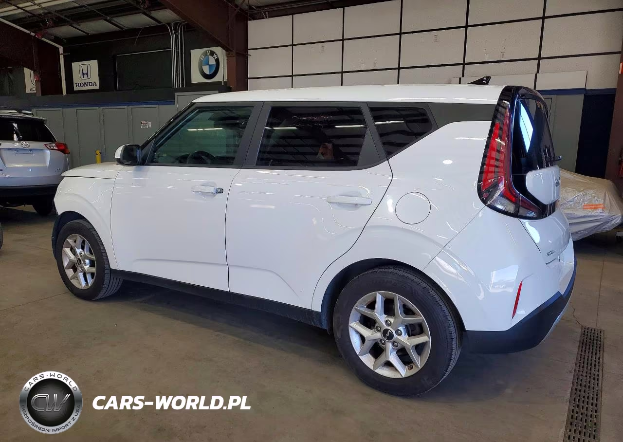 2020 Kia Soul Lx VIN:KNDJ23AU3P7863085 - 2