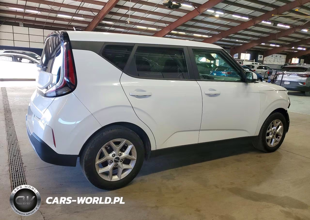 2020 Kia Soul Lx VIN:KNDJ23AU3P7863085 - 3