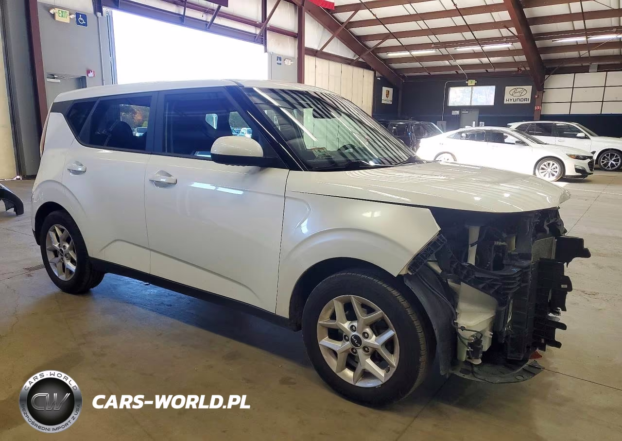 2020 Kia Soul Lx VIN:KNDJ23AU3P7863085 - 4