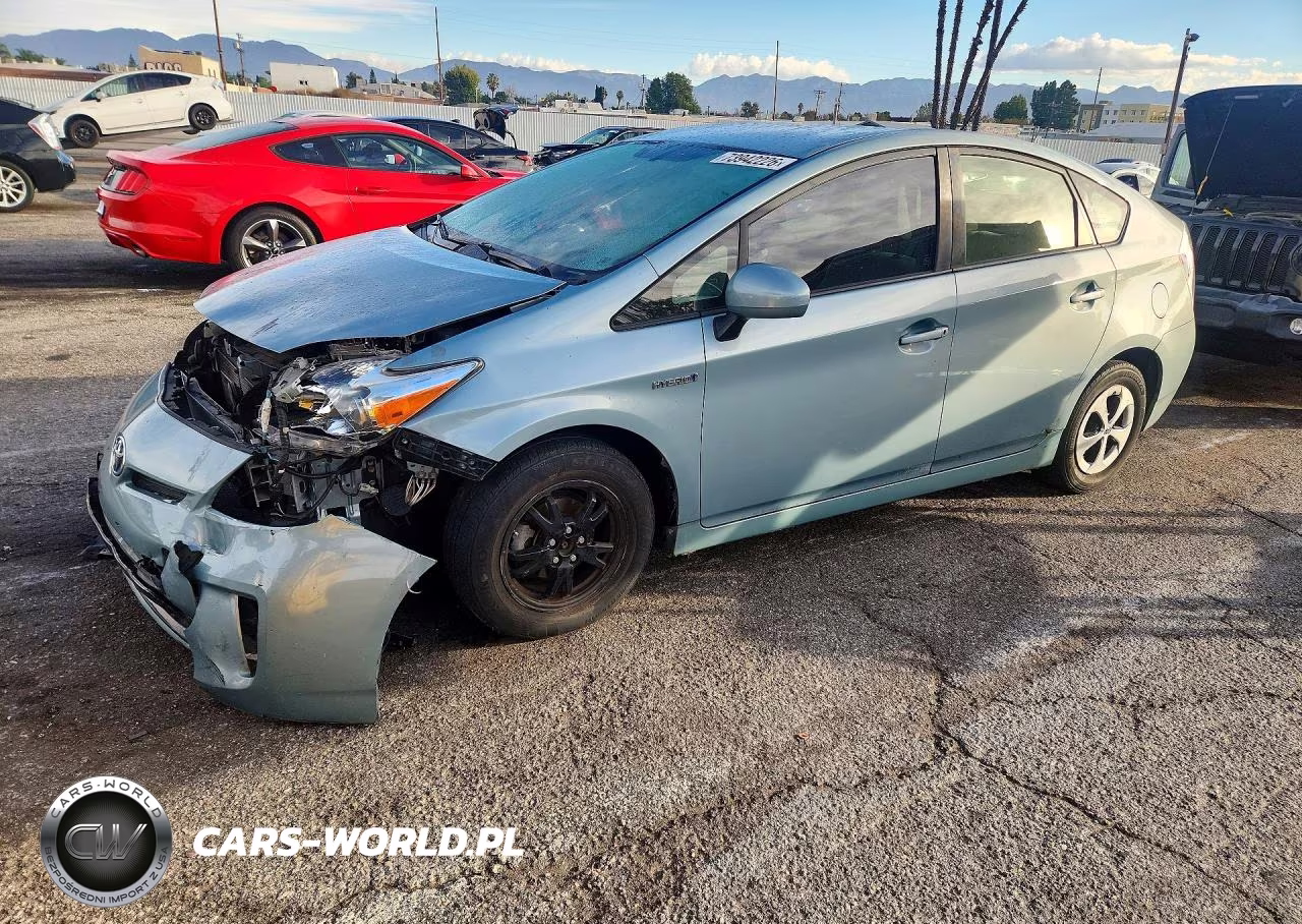 2013 Toyota Prius Two