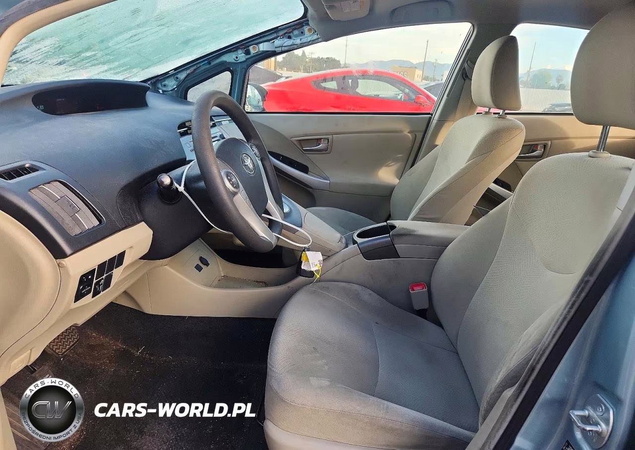 2013 Toyota Prius Two VIN:JTDKN3DU9D5694494 - 7