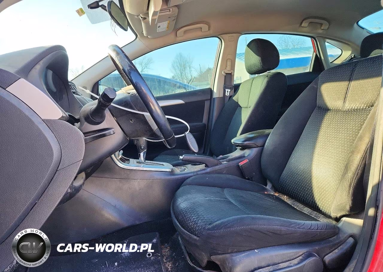 2015 Nissan Sentra S VIN:3N1AB7AP0FY352399 - 7