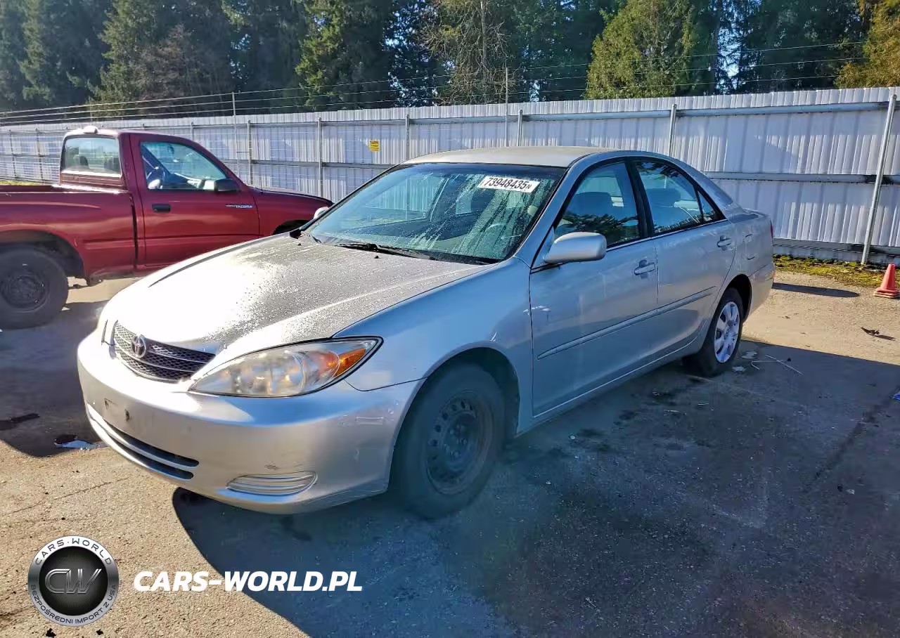 2004 Toyota Camry Le