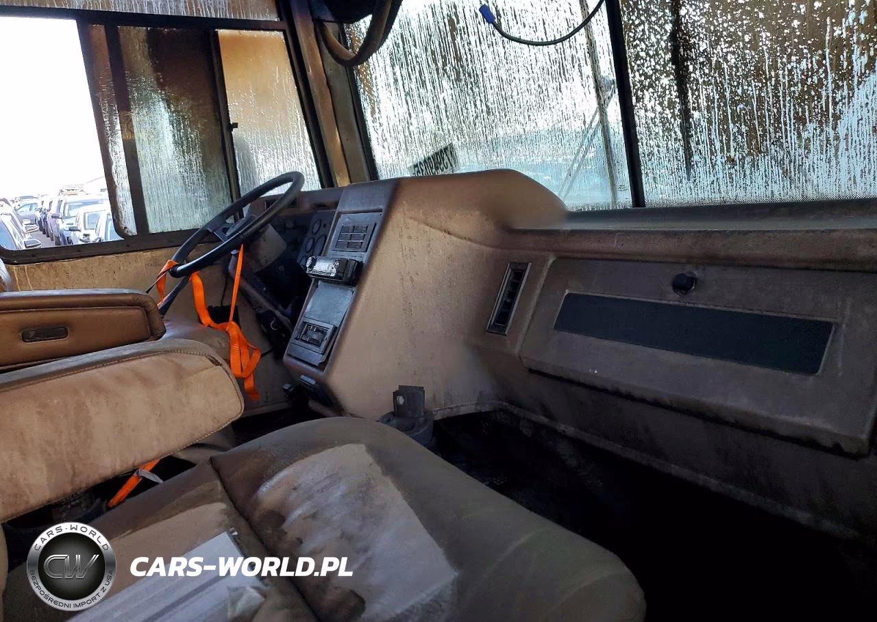 1994 Spartan Transit Bus Recreational Vehicle VIN:4S7MT9K09RC015066 - 5