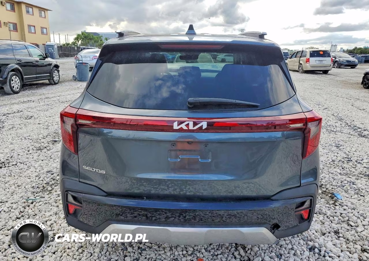 2024 Kia Seltos S VIN:KNDEU2AA3R7632072 - 6