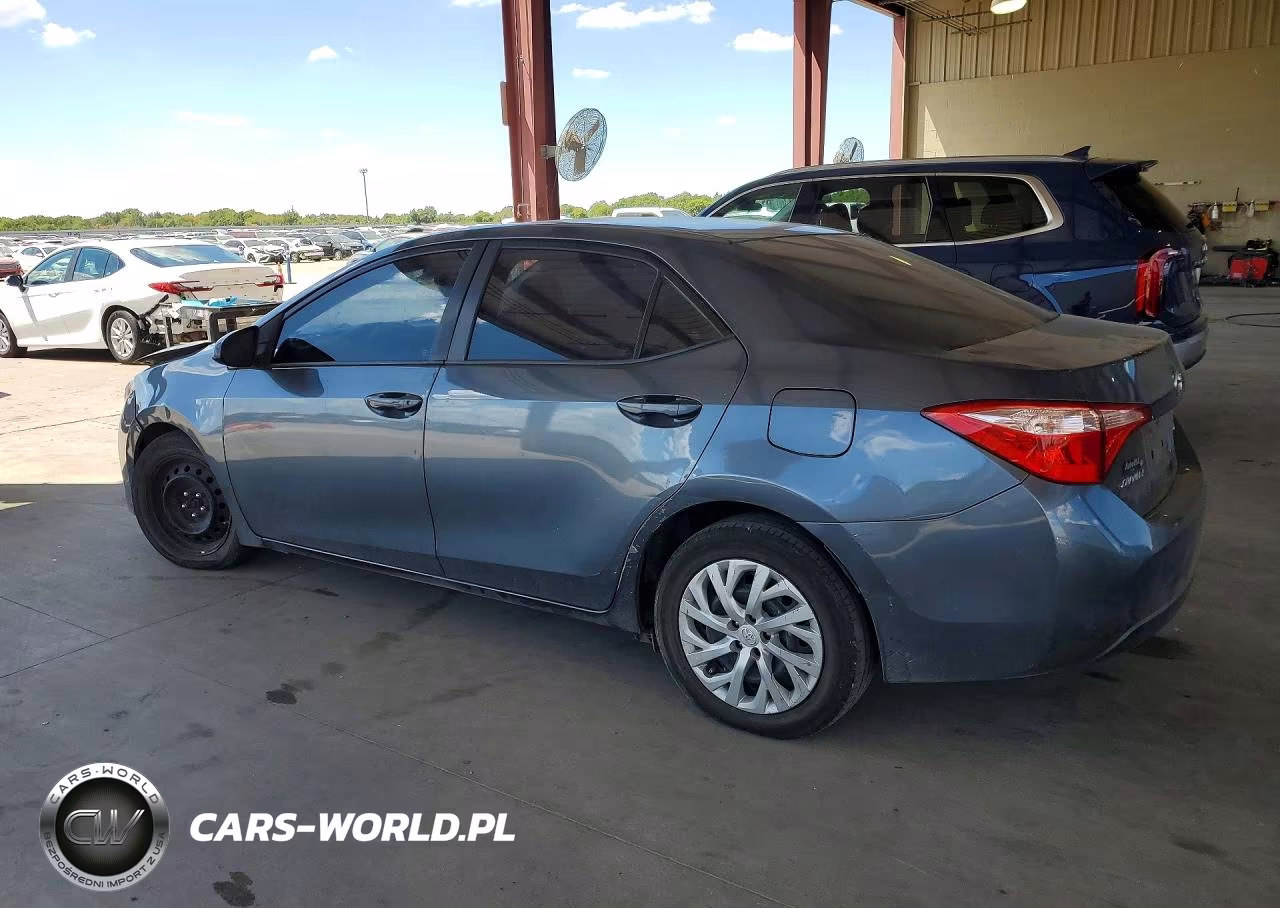 2018 Toyota Corolla Le VIN:2T1BURHE0JC009547 - 2