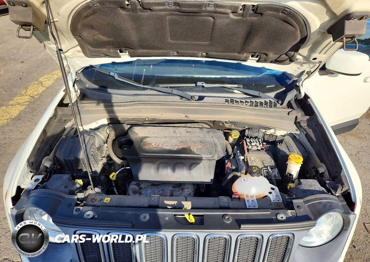 2015 Jeep Renegade Latitude VIN:ZACCJBBT2FPB79058 - 12