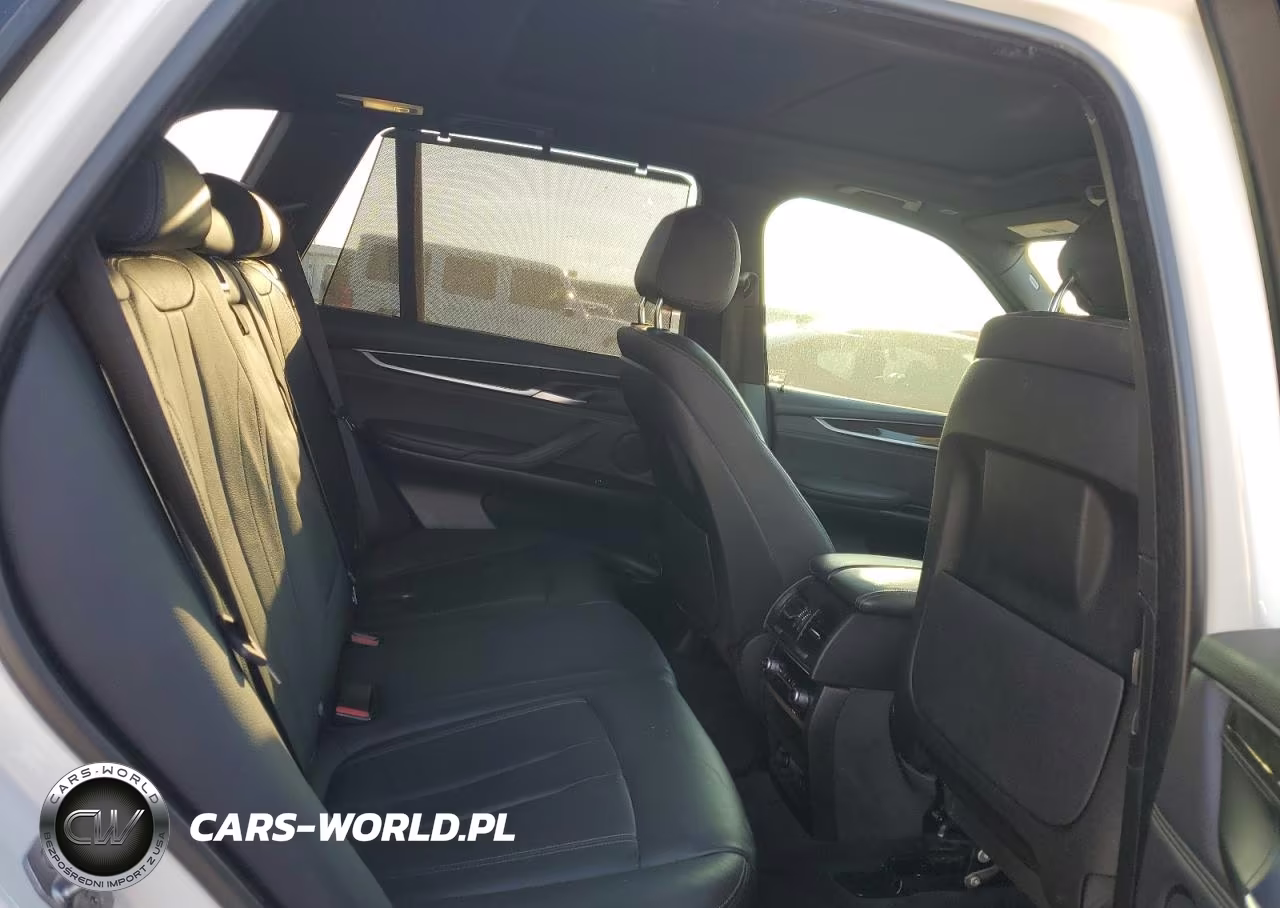2018 BMW X5 xDrive35I VIN:5UXKR0C56J0X95979 - 11