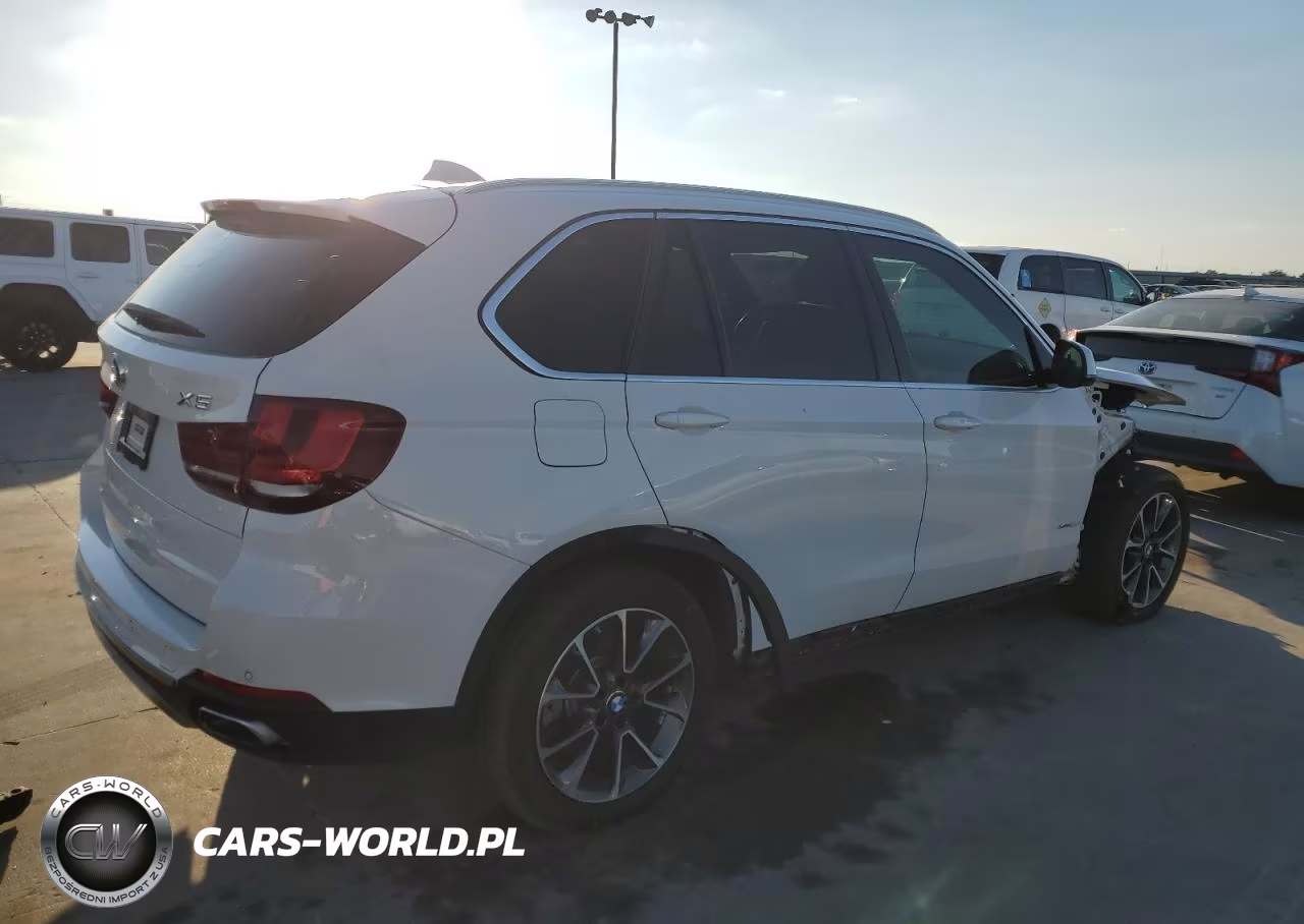 2018 BMW X5 xDrive35I VIN:5UXKR0C56J0X95979 - 3