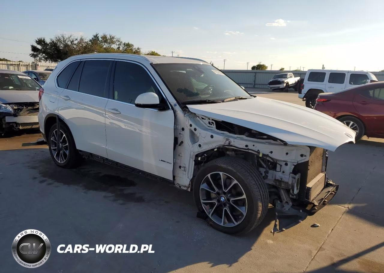 2018 BMW X5 xDrive35I VIN:5UXKR0C56J0X95979 - 4