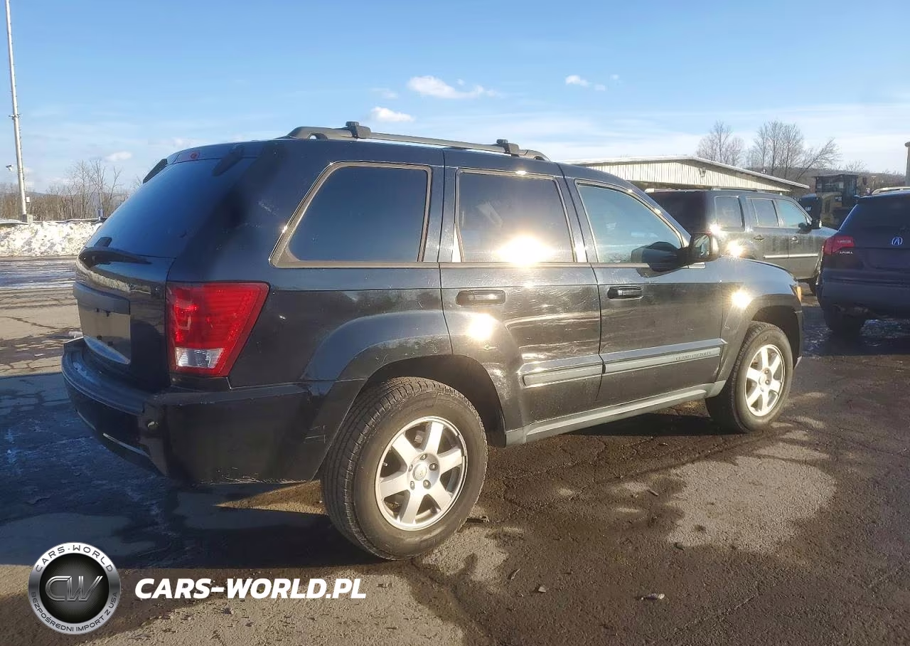 2008 Jeep Grand Cherokee Laredo VIN:1J8GR48K48C138273 - 3