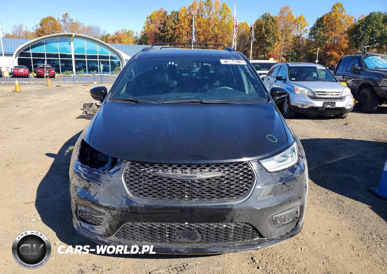 2025 Chrysler Pacifica Limited VIN:2C4RC1GG0SR578048 - 5