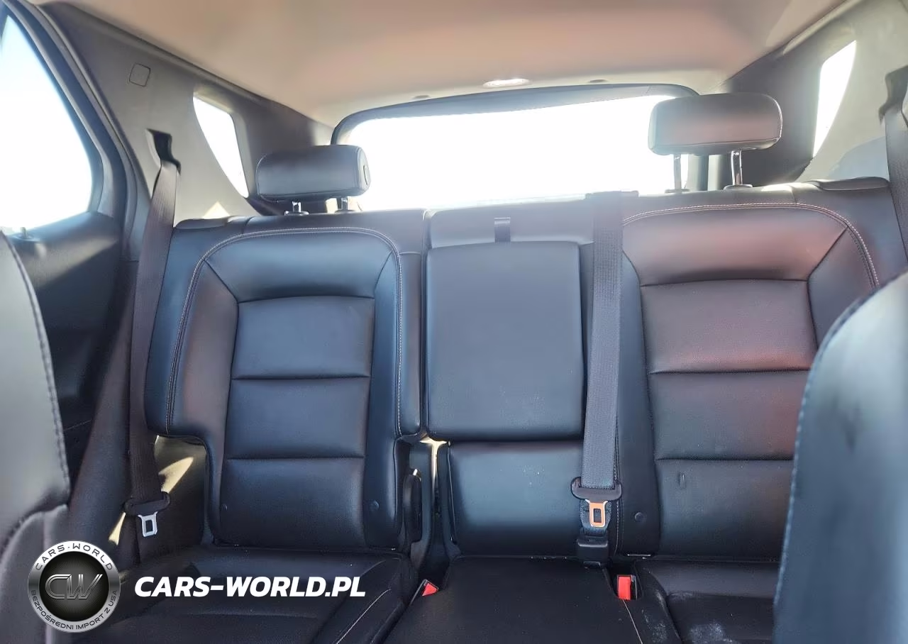 2018 Chevrolet Equinox Premier VIN:2GNAXMEV2J6296022 - 10
