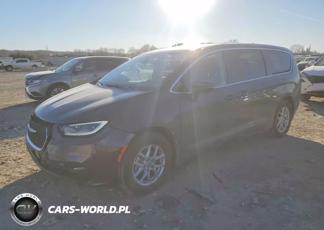 2023 Chrysler Pacifica Touring L