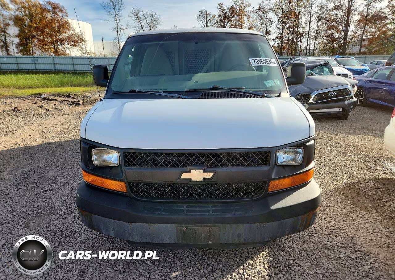 2010 Chevrolet Express G1500 VIN:1GCUGADX1A1182054 - 5