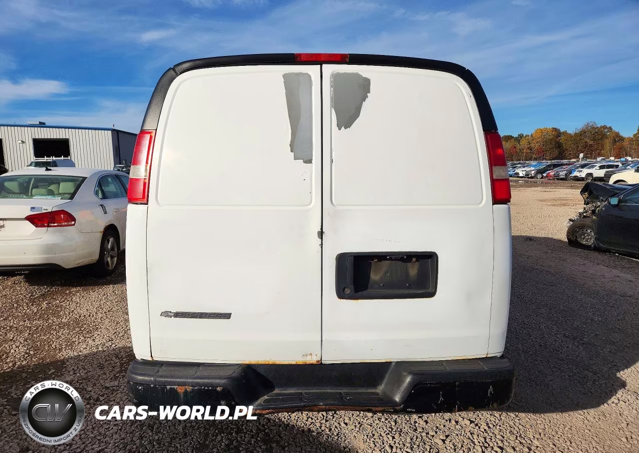 2010 Chevrolet Express G1500 VIN:1GCUGADX1A1182054 - 6