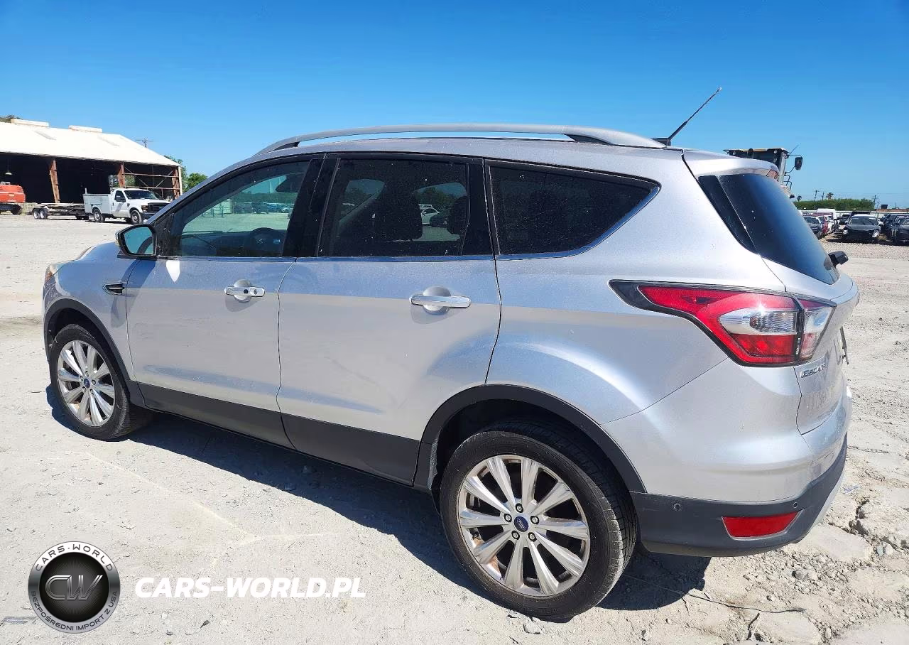 2017 Ford Escape Titanium VIN:1FMCU9JD7HUA69226 - 2