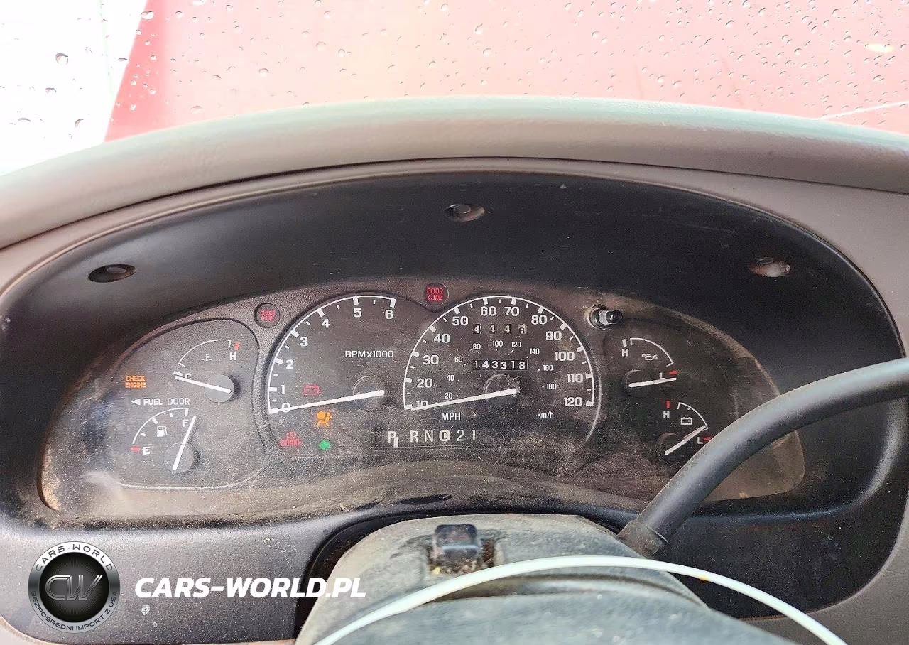 2000 Ford Ranger Super Cab VIN:1FTZR15X4YTB04915 - 9