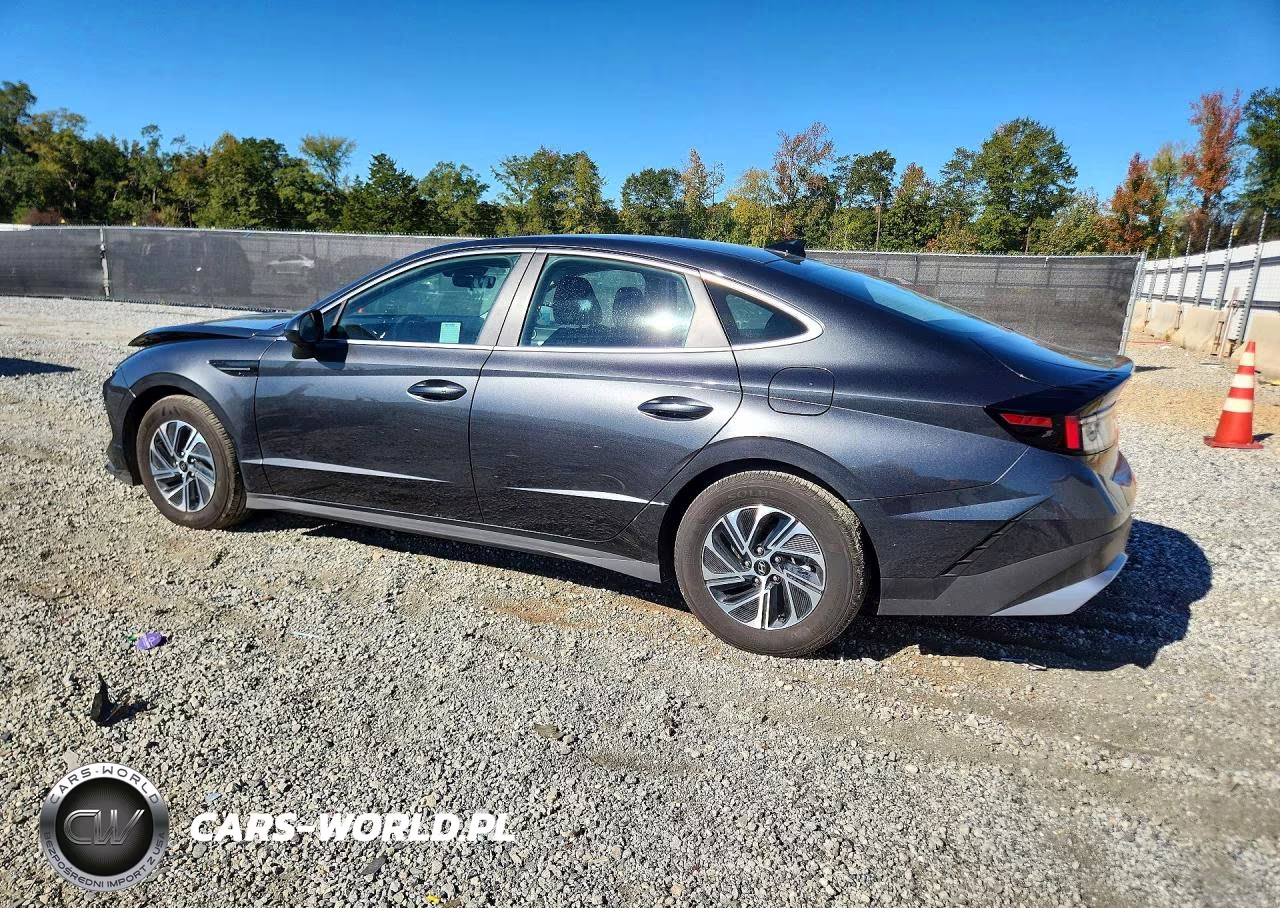 2026 Hyundai Sonata Hybrid Blue VIN:KMHL24JJ6TA164062 - 2