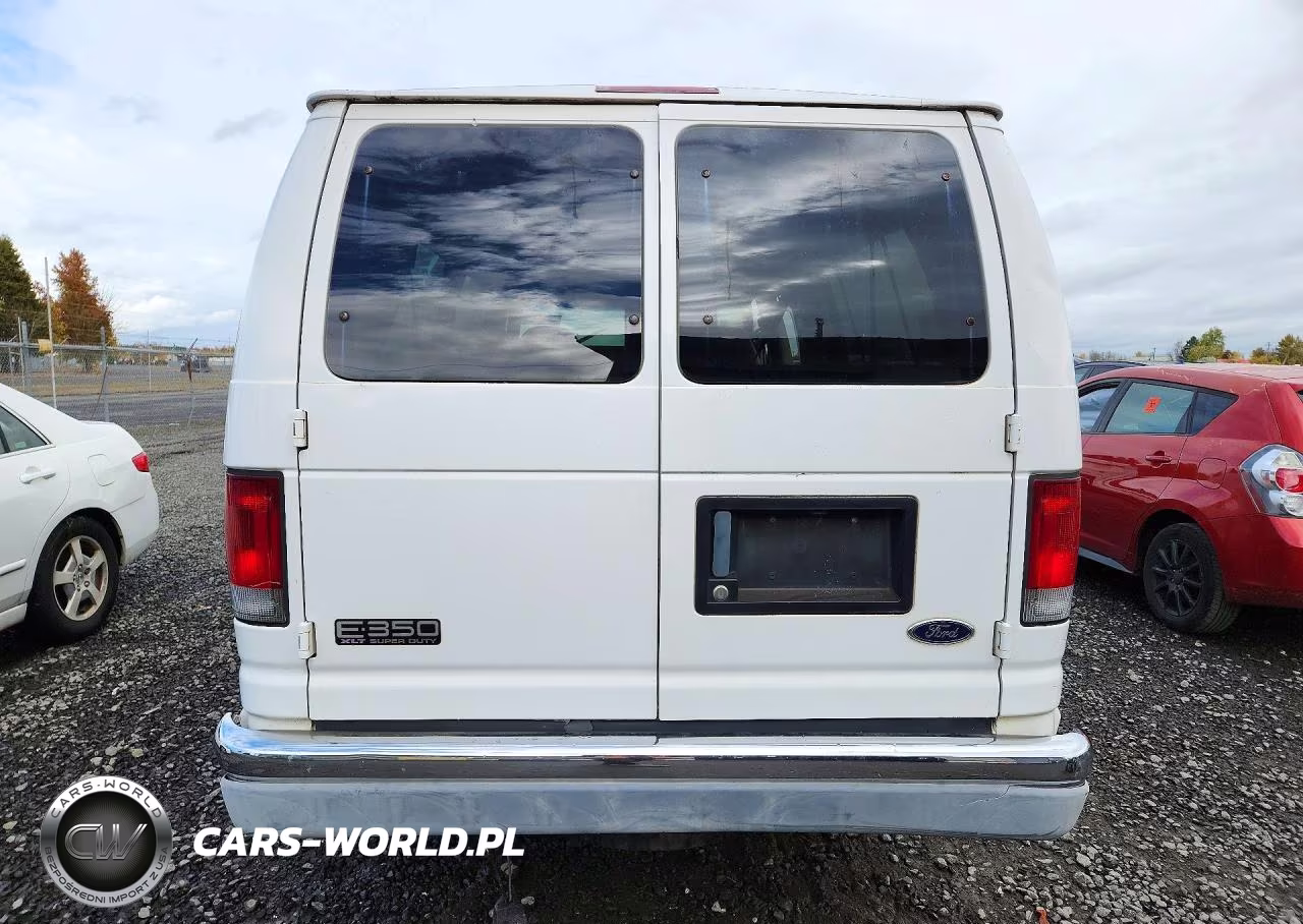 2002 Ford Econoline E350 Super Duty Wagon VIN:1FBSS31L32HB42249 - 6