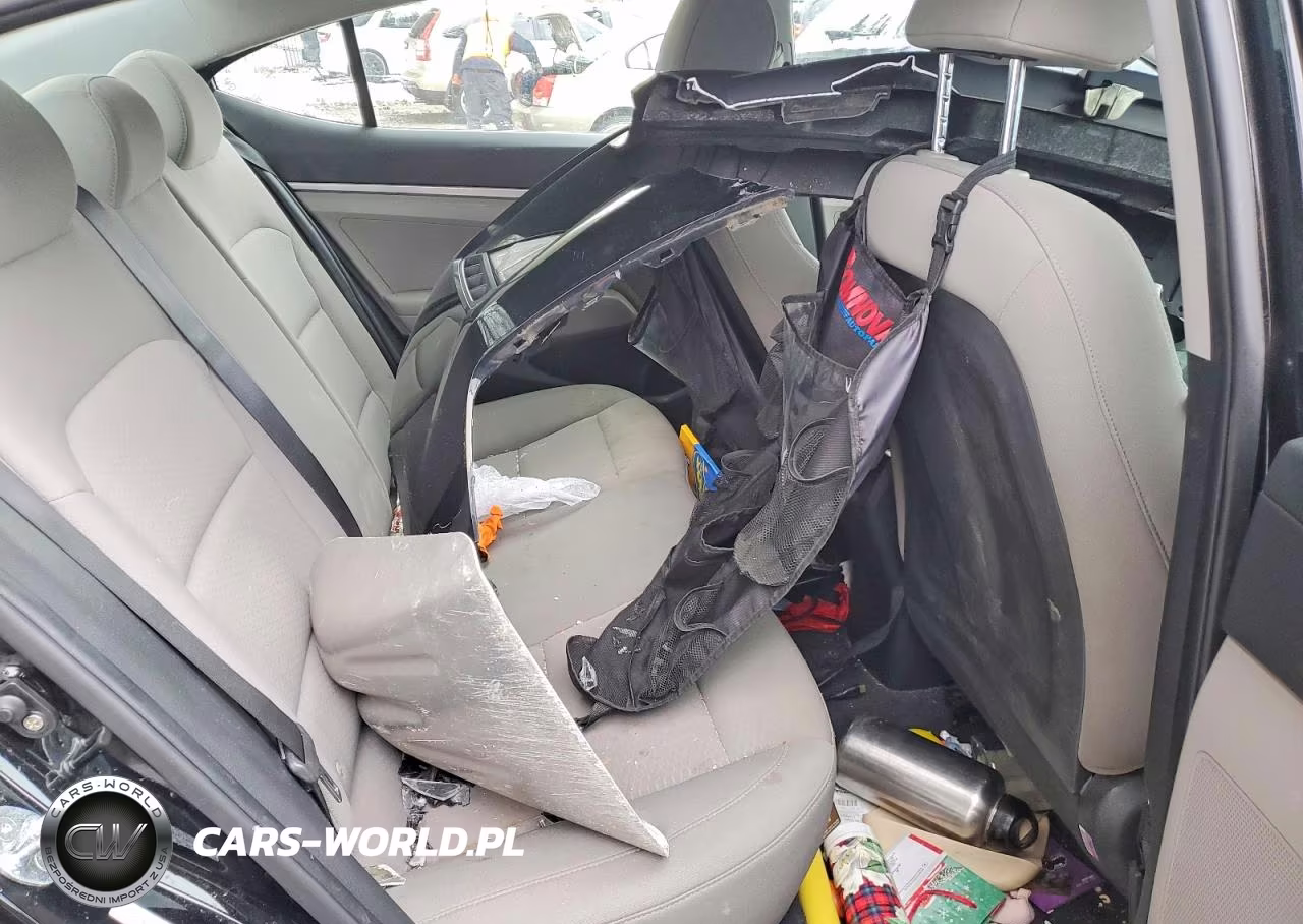 2019 Hyundai Elantra Se VIN:KMHD74LF9KU792354 - 10