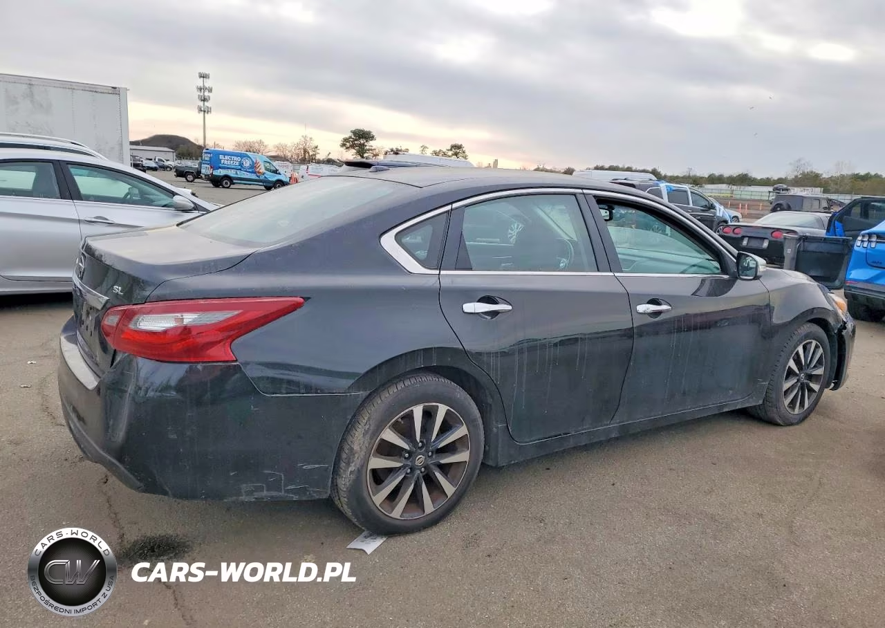 2018 Nissan Altima 2.5 VIN:1N4AL3AP0JC198836 - 3