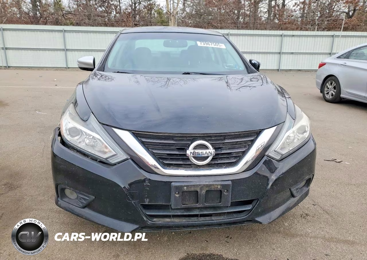 2018 Nissan Altima 2.5 VIN:1N4AL3AP0JC198836 - 5