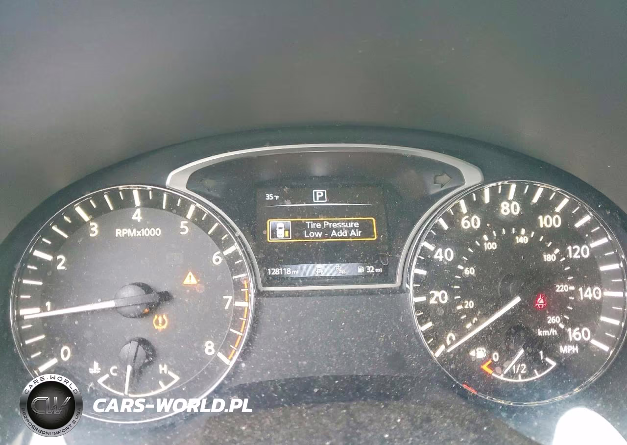 2018 Nissan Altima 2.5 VIN:1N4AL3AP0JC198836 - 9