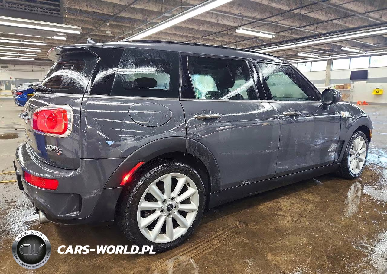 2017 Mini Cooper S Clubman All4 VIN:WMWLU5C54H2E82199 - 3