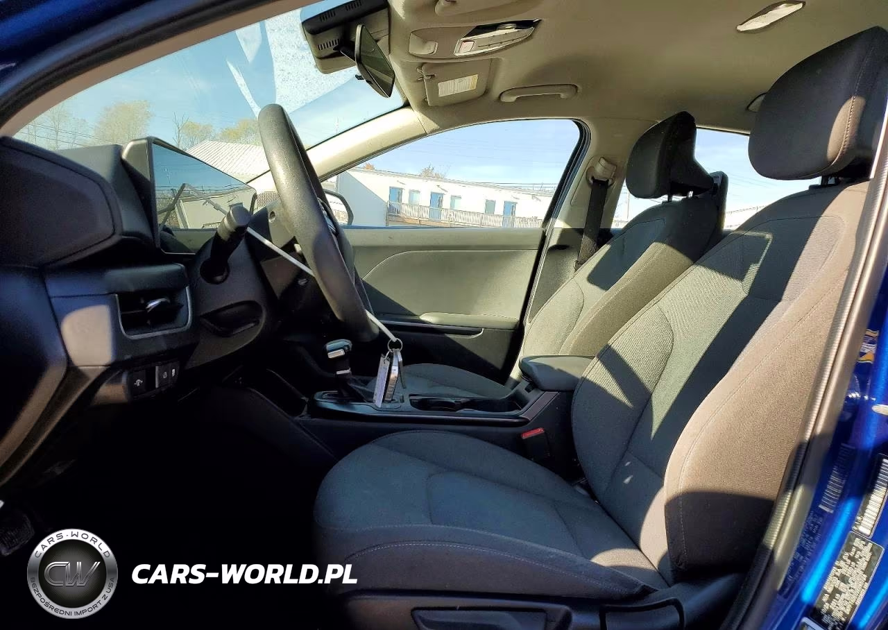 2025 Kia K4 Lxs VIN:3KPFT4DE0SE045724 - 7