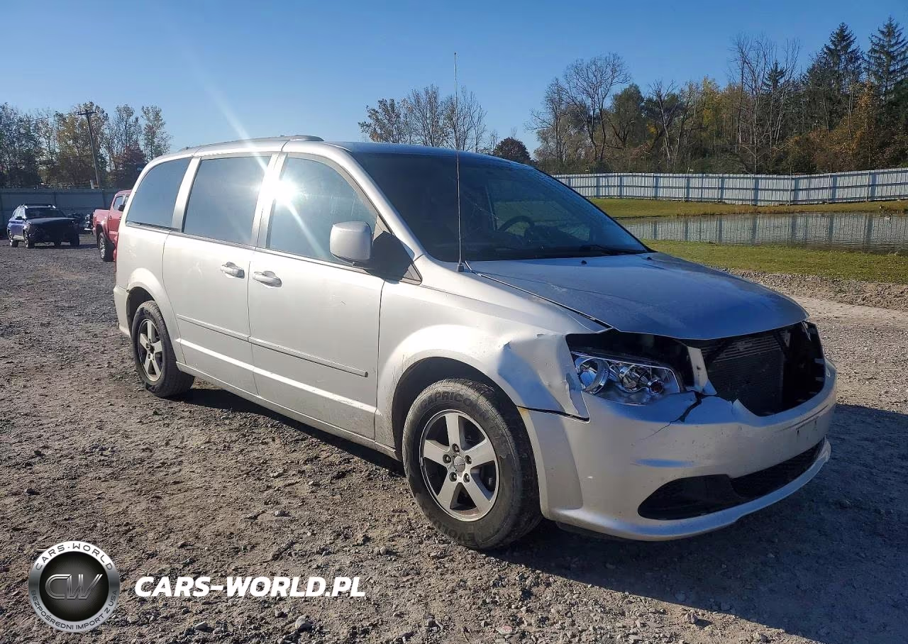 2012 Dodge Grand Caravan Sxt VIN:2C4RDGCG3CR131334 - 4