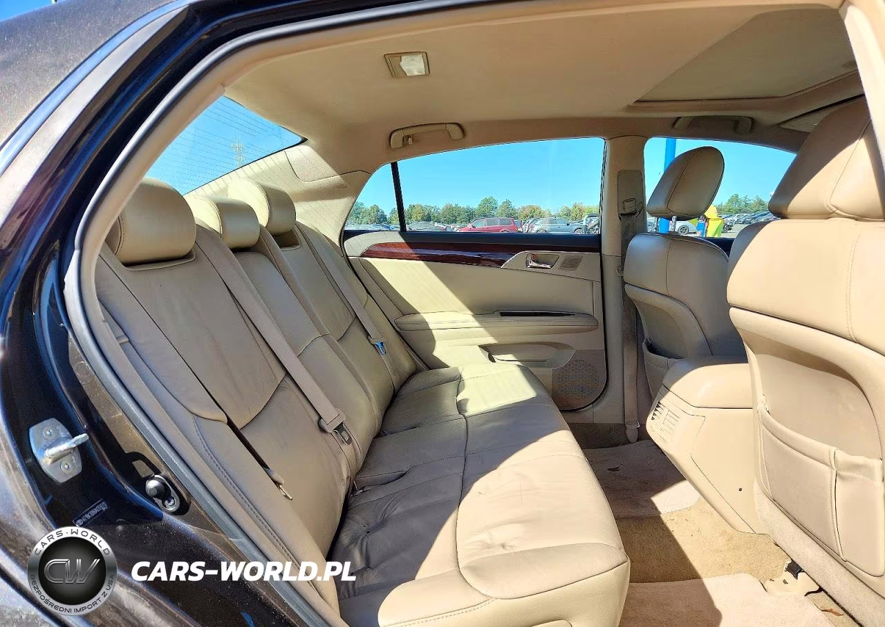 2010 Toyota Avalon Xls VIN:4T1BK3DB6AU359312 - 10