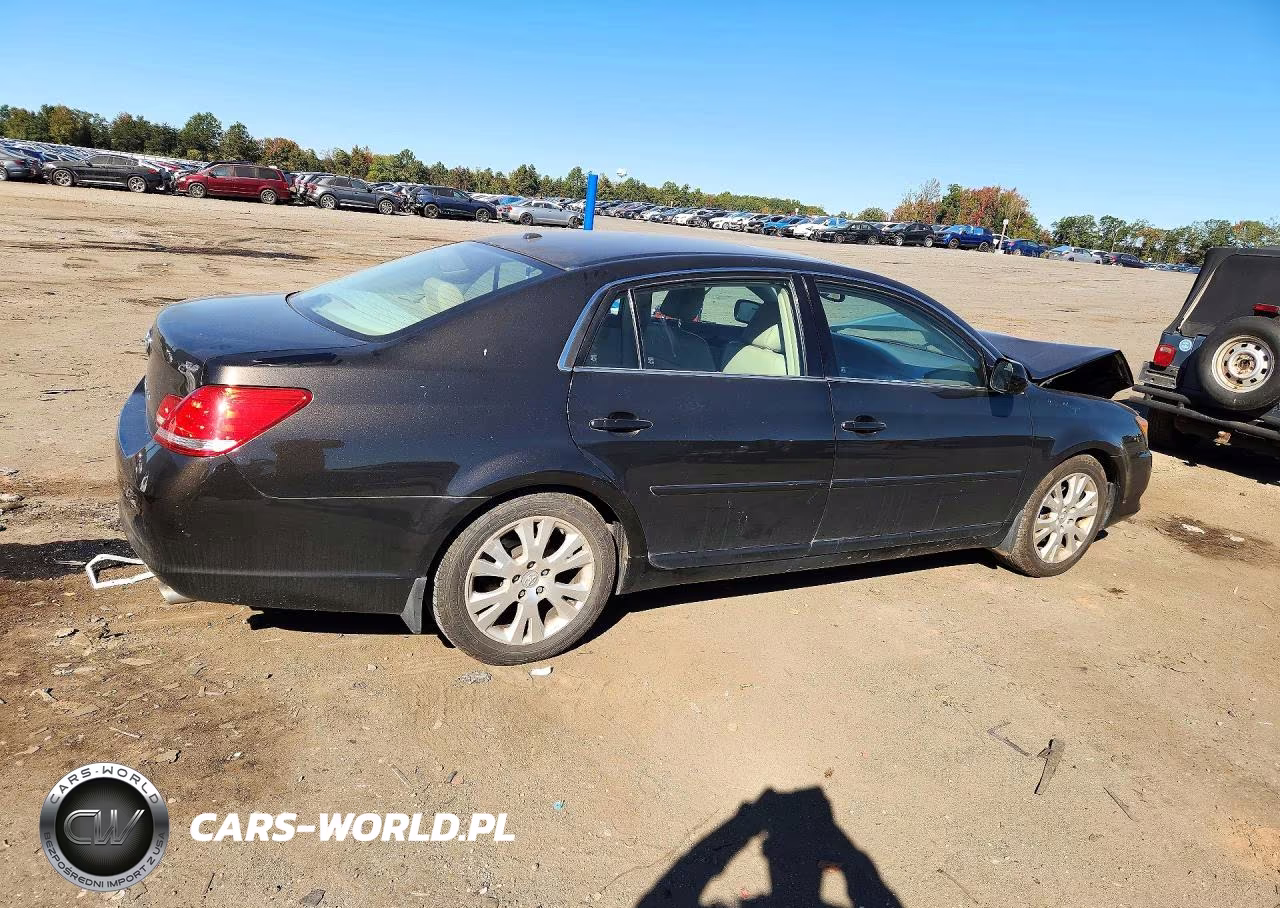 2010 Toyota Avalon Xls VIN:4T1BK3DB6AU359312 - 3