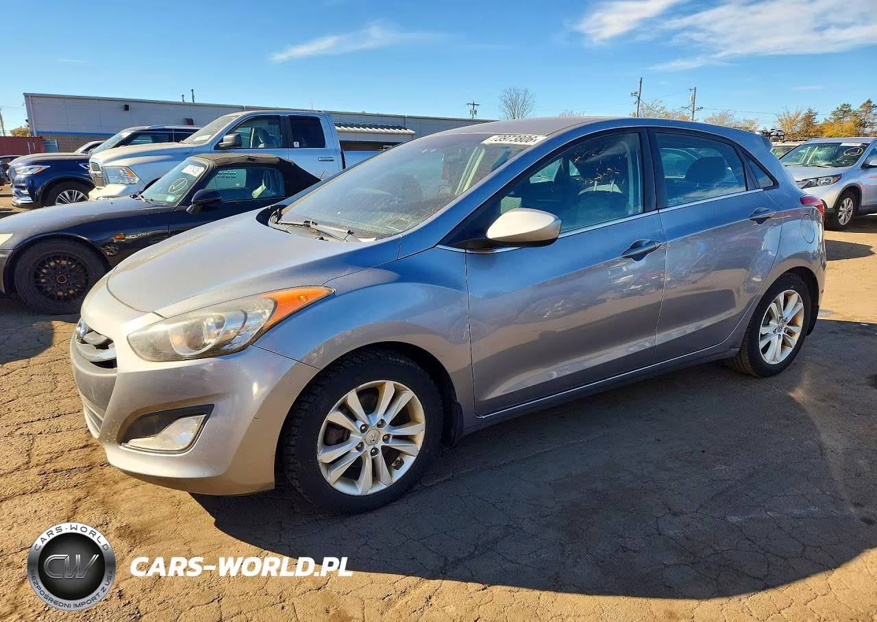 2013 Hyundai Elantra Gt Base