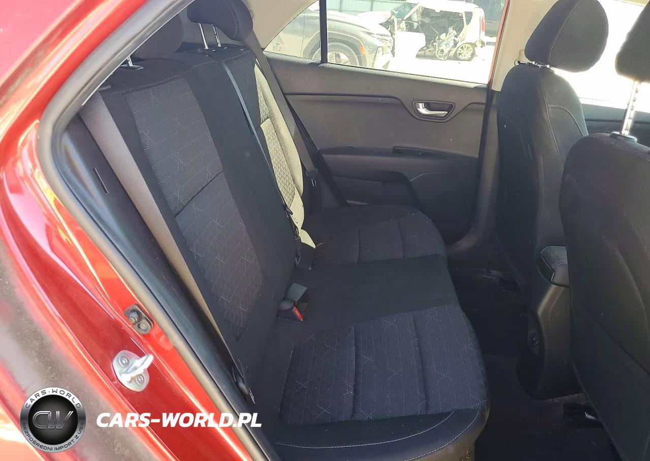 2020 Kia Rio 5-Door S VIN:3KPA25AD1LE334367 - 10