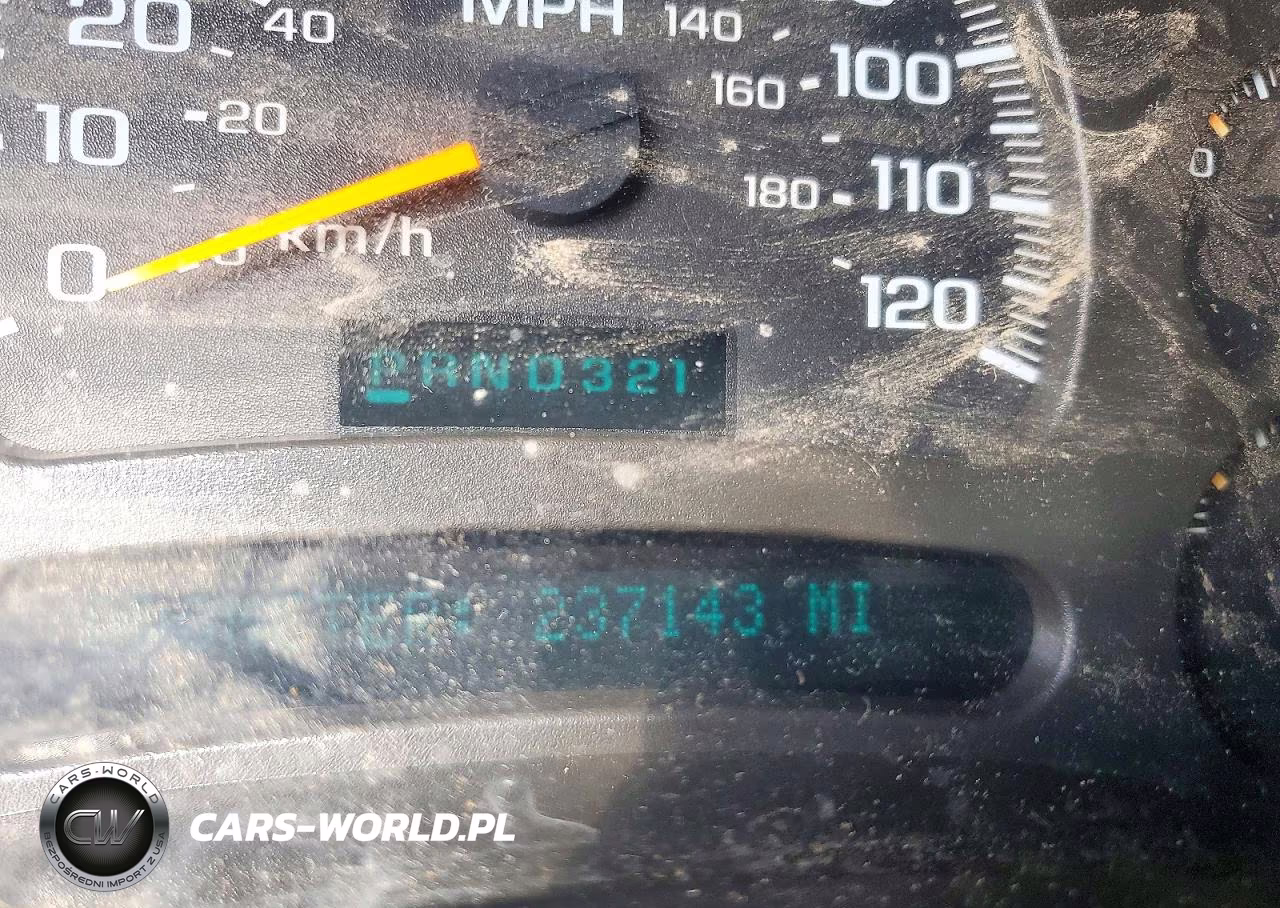 2003 Chevrolet Silverado K2500 Heavy Duty VIN:1GCHK29U23E194911 - 9