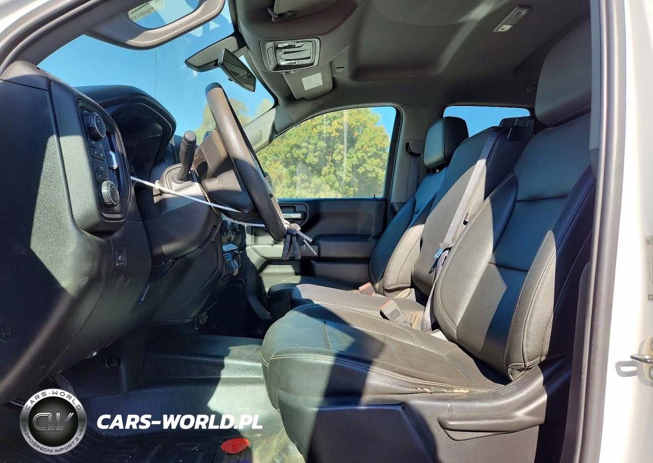 2019 Chevrolet Silverado K1500 VIN:1GCRYAEF1KZ272770 - 7